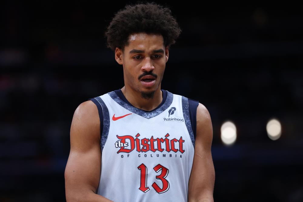 在赵睿持球 在赵睿持球