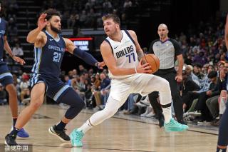 后场深度更 后场深度更