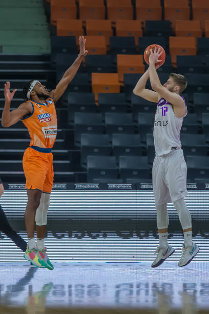 防守端连贯 防守端连贯